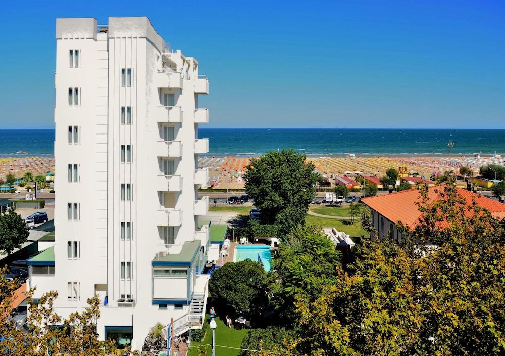 Hotel Aristeo Rimini Esterno foto