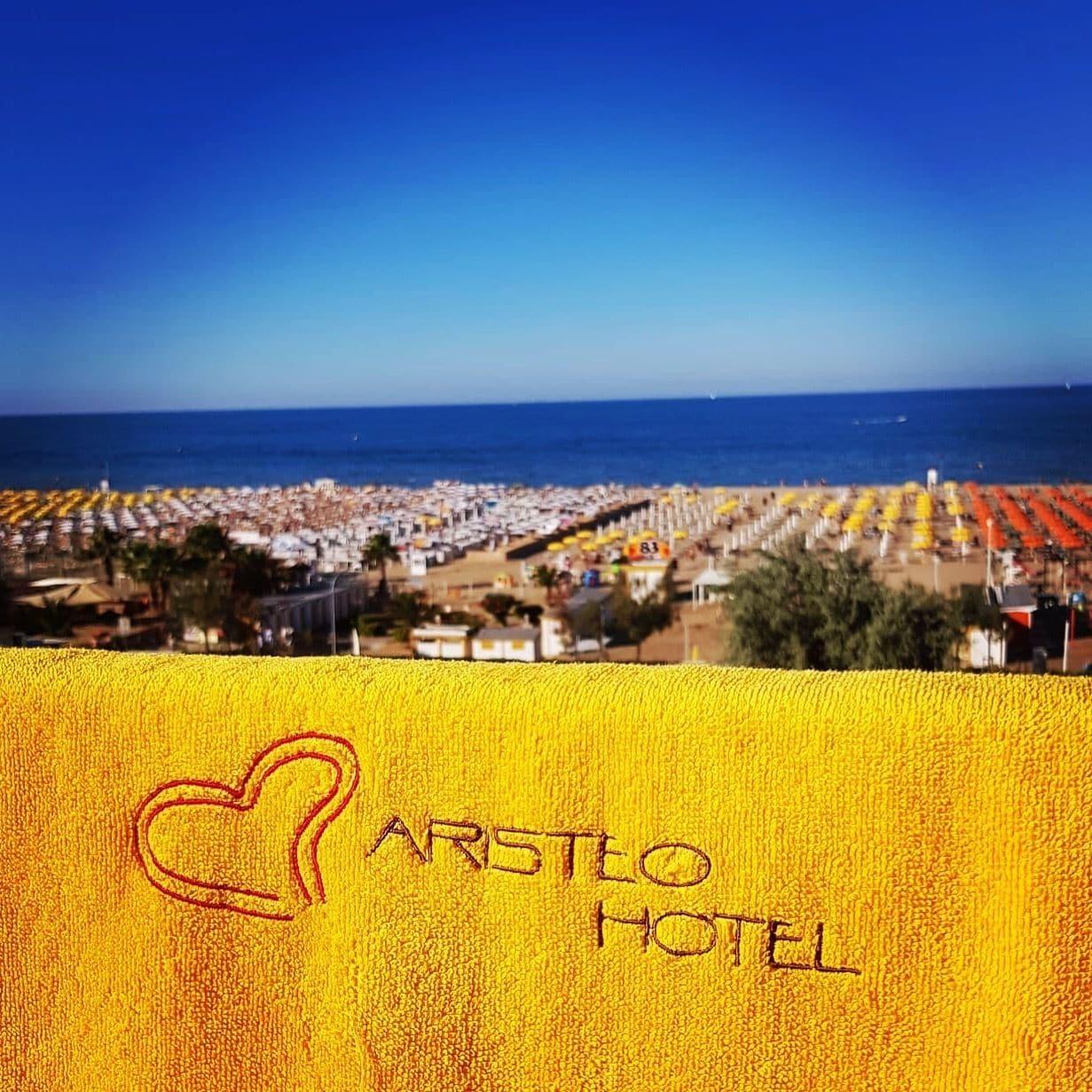Hotel Aristeo Rimini Esterno foto