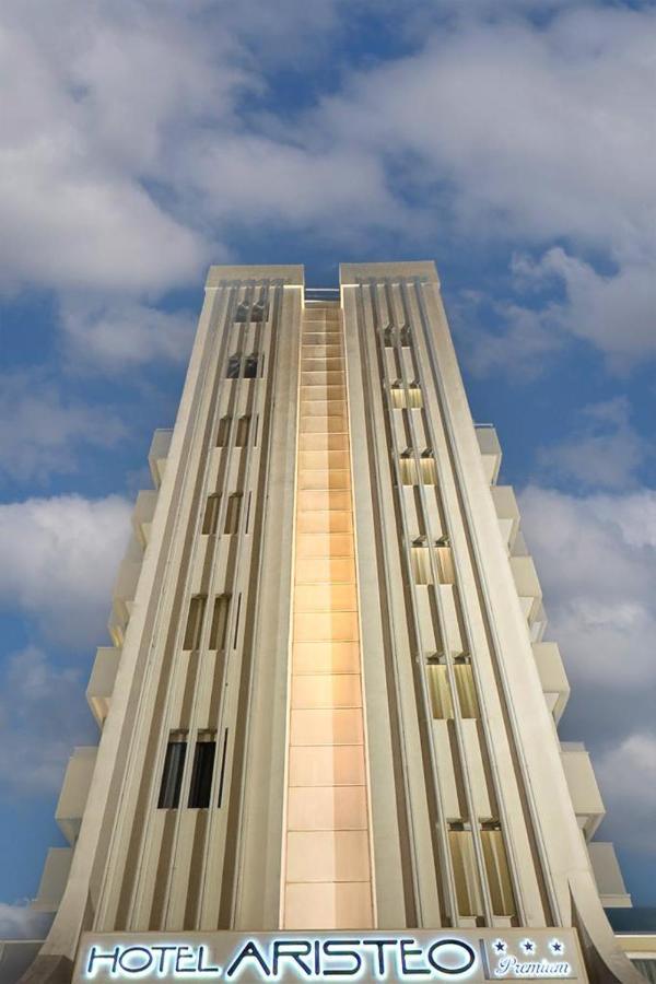 Hotel Aristeo Rimini Esterno foto