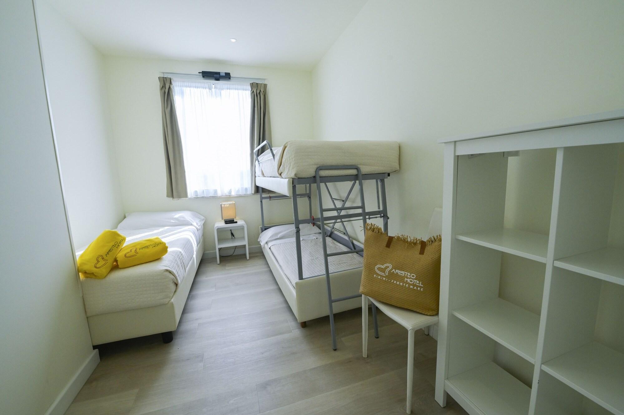 Hotel Aristeo Rimini Esterno foto